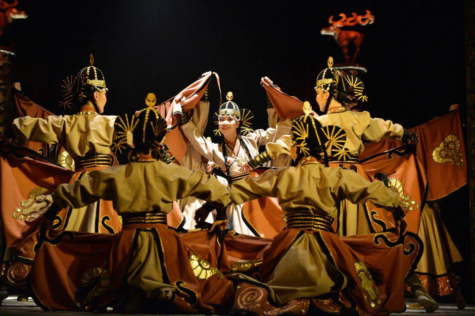 ЮНЕСКО-д бүртгүүлсэн ардын авъяастнууд тоглолт хийнэ